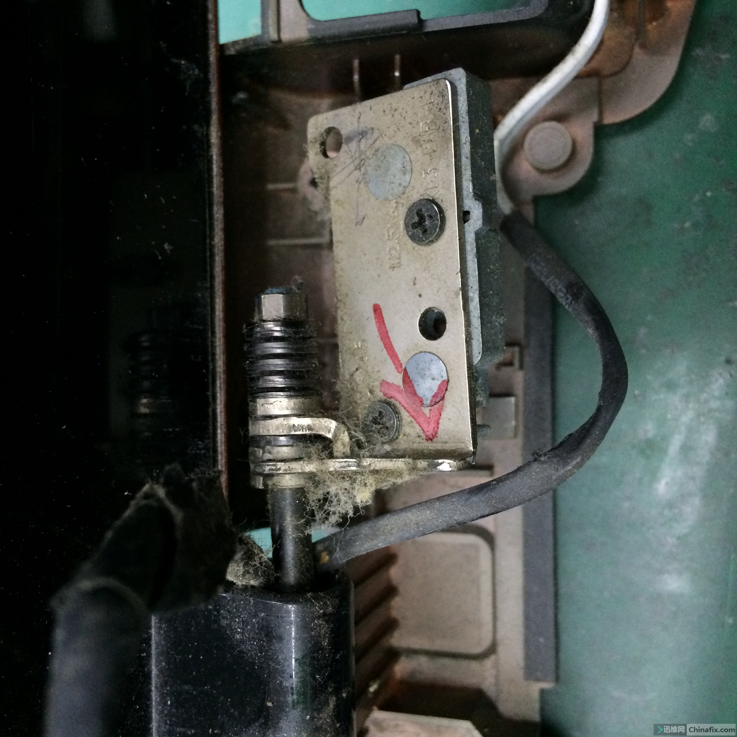 联想y560加装独显驱动后黑屏,联想y560显卡怎么维修