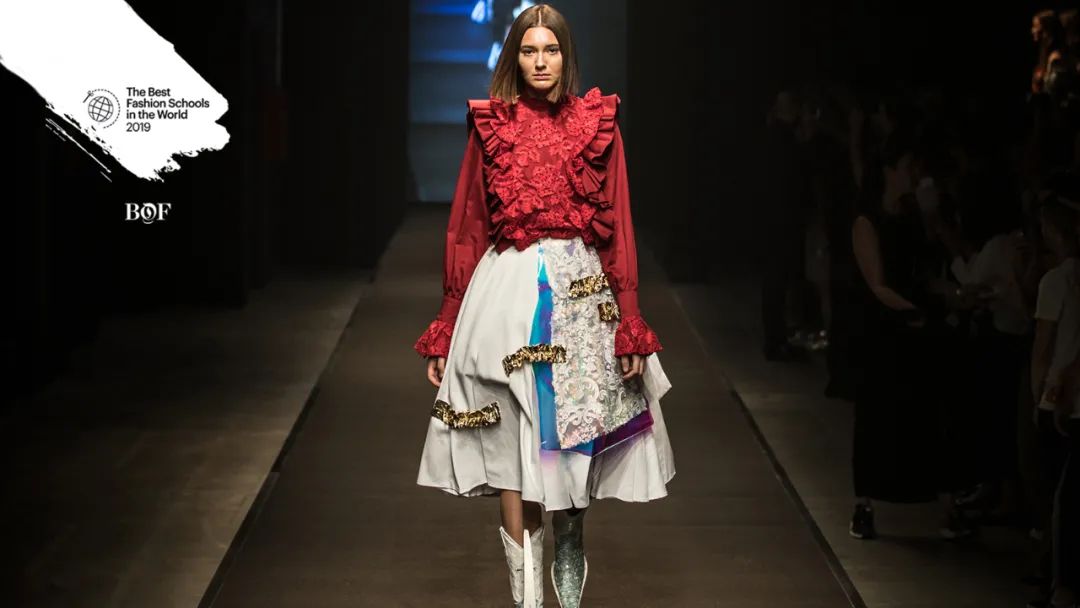 kda鏁欏鐩存挱,kda楂樻牎璧扮