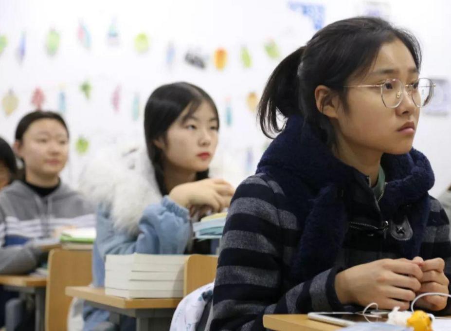 女生理科含金量最高的专业,适合女生的比较高薪的专业