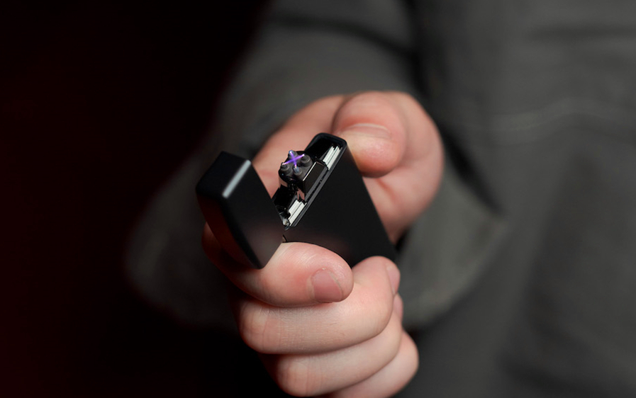 小米有品极蜂电弧充电打火机,小米充电打火机好用吗