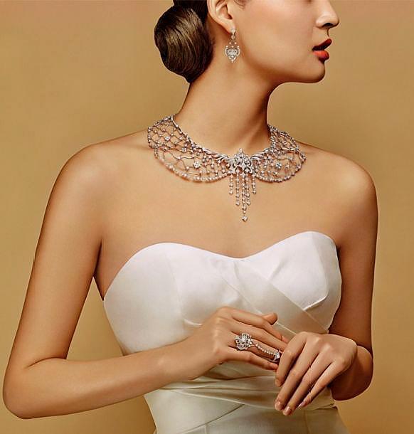 周大福假保单鉴别,仿品周大福