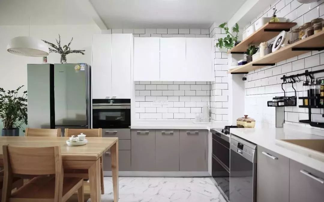 简餐餐厅厨房设计布局,餐厨一体的厨房设计