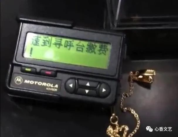 作家驿站：泽众（谭文德）《换手机》心香文艺