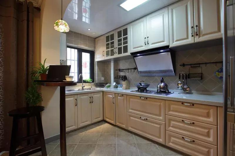 现代美式店装修风格,美式风格装修成都万达