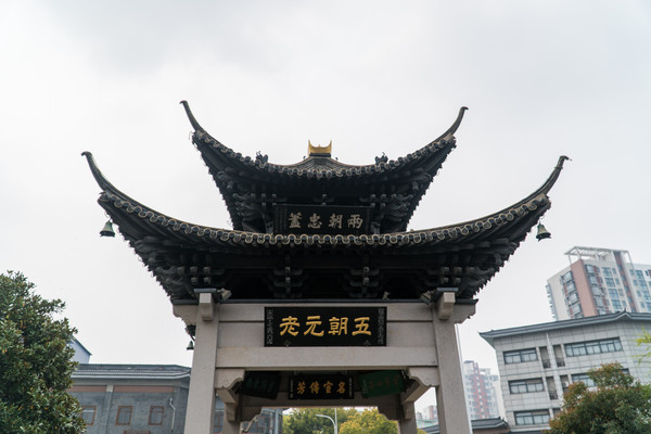踏春赏花正当时，打卡千垛水上油菜花！玩转兴化景点美食全攻略
