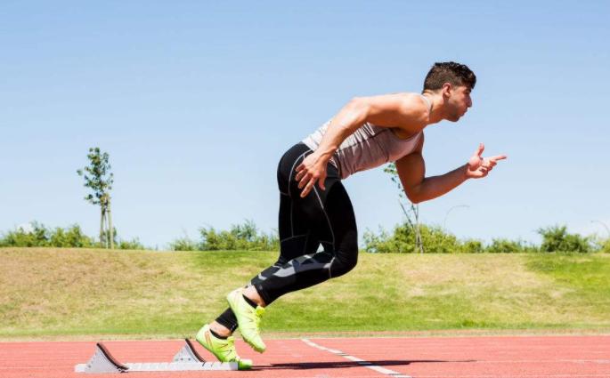 跑步锻炼多长时间能跑马拉松,注意这6点养成正确的跑步姿势