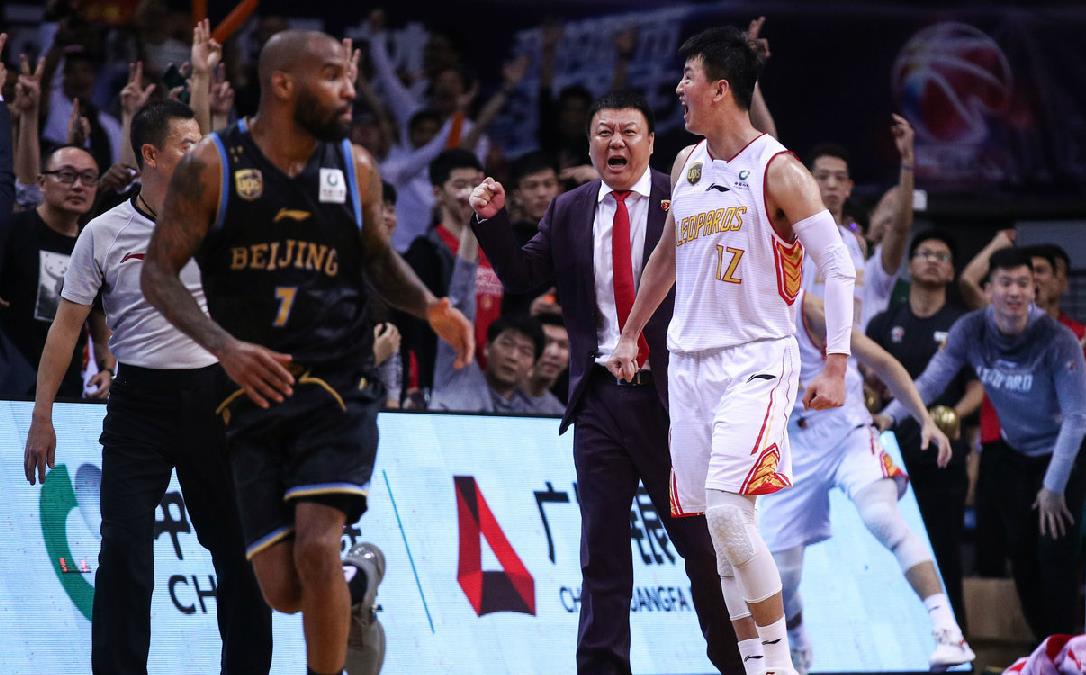 CBA半决赛影响力爆表！央视首轮直播出炉，两足球栏目被“牺牲”