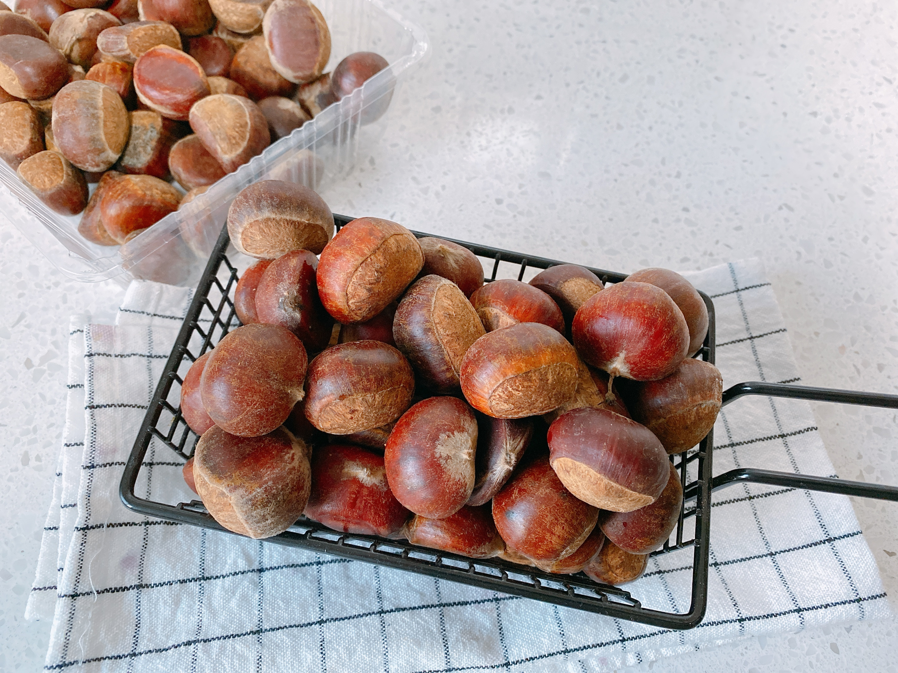 板栗怎么快速剥壳,板栗去壳的快速方法