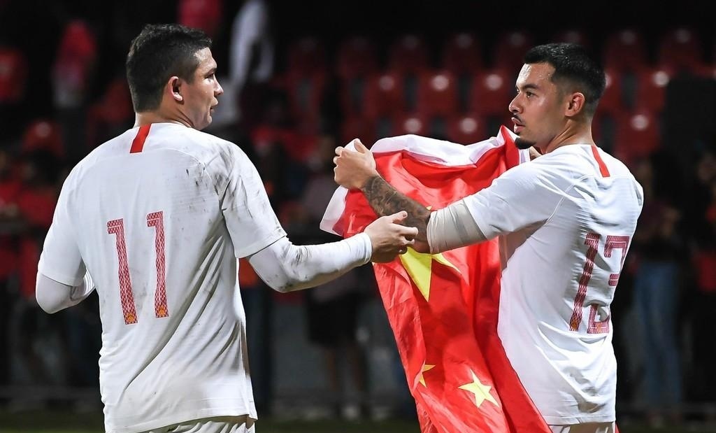 都乱了,国足5比0胜艾克森归化