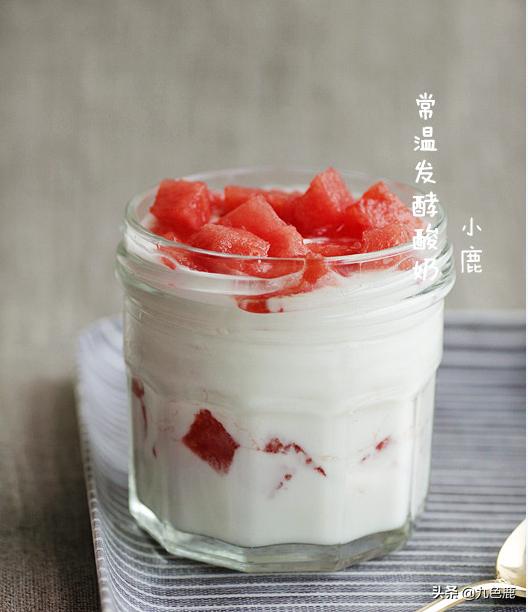 怎么自制酸奶更好喝,用酸奶做引子自制酸奶的家常做法