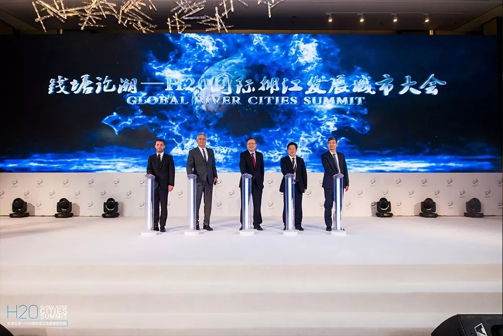 比学赶超开辟高质量发展新境界,比学赶超勇争先振兴发展再提速