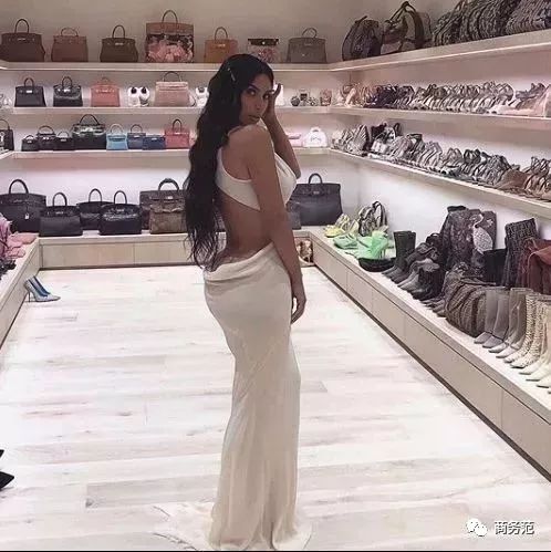 金卡戴珊家族豪宅风格,金卡戴珊豪华豪宅