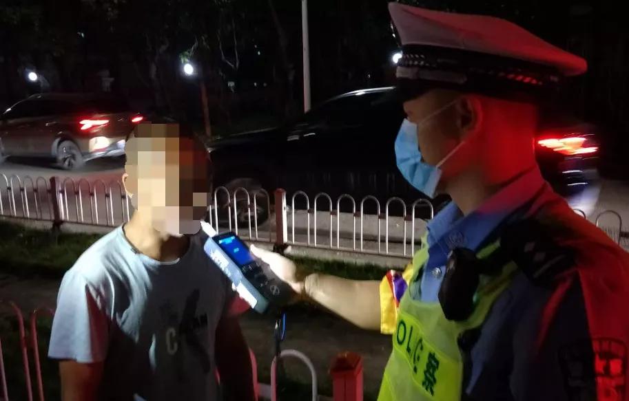 珠海驾照科目一重考流程,珠海驾照扣满12分之后怎么处理