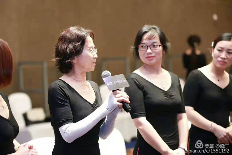 邱兵直播完整版,邱兵去部队找段卫兵