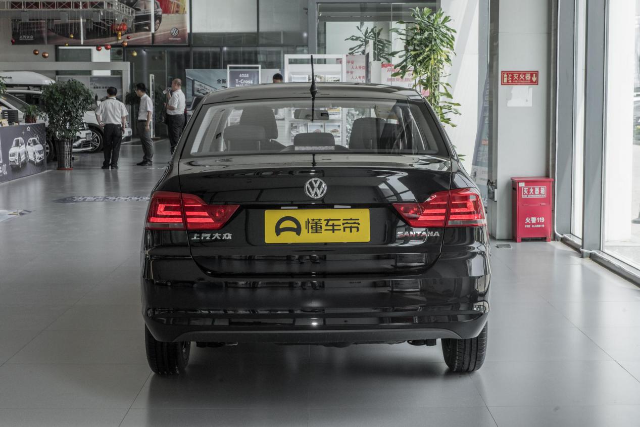 驾校的桑塔纳是哪款,桑塔纳真的皮实耐用吗