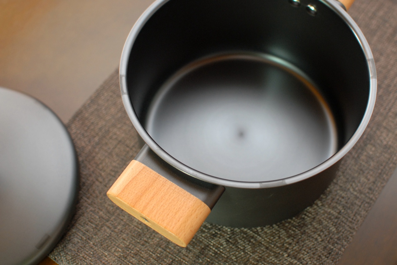 精铁打造无涂层,精铸铁锅无涂层