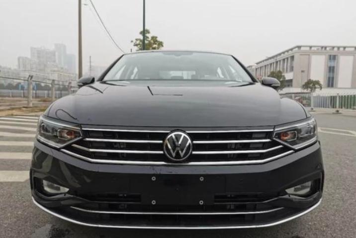 迈腾试驾视频330豪华版,迈腾试驾真实感受