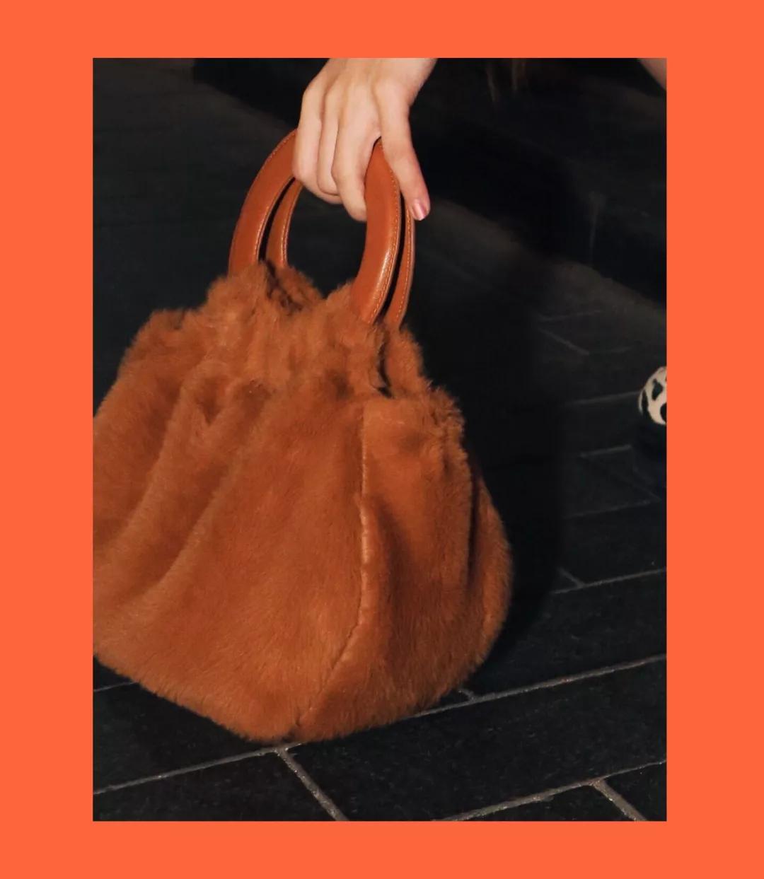 最近常背的千元小众包,最值得入手的小众品牌包