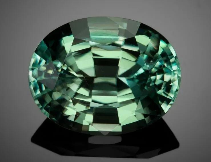 天然锆石与合成锆石区分,锆石和钻石能一眼看出区别吗