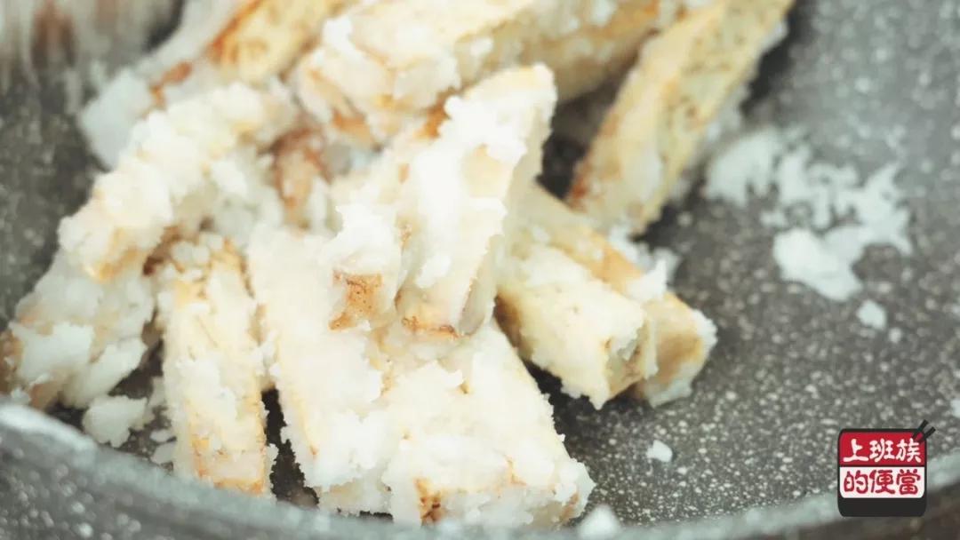 麦饭石不粘锅无油煎蛋,煎蛋麦饭石不粘锅