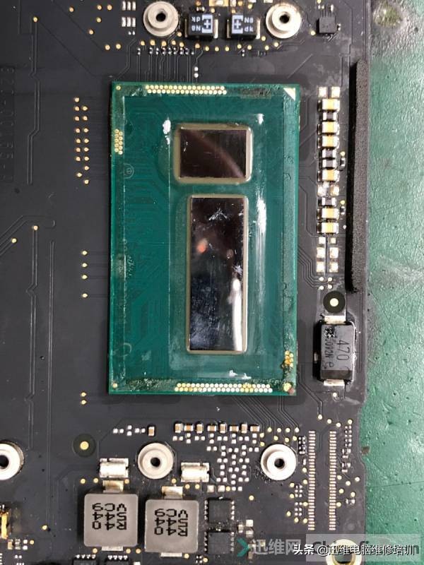 苹果macbook键盘进水怎么处理,macbook进水官方店维修多少钱