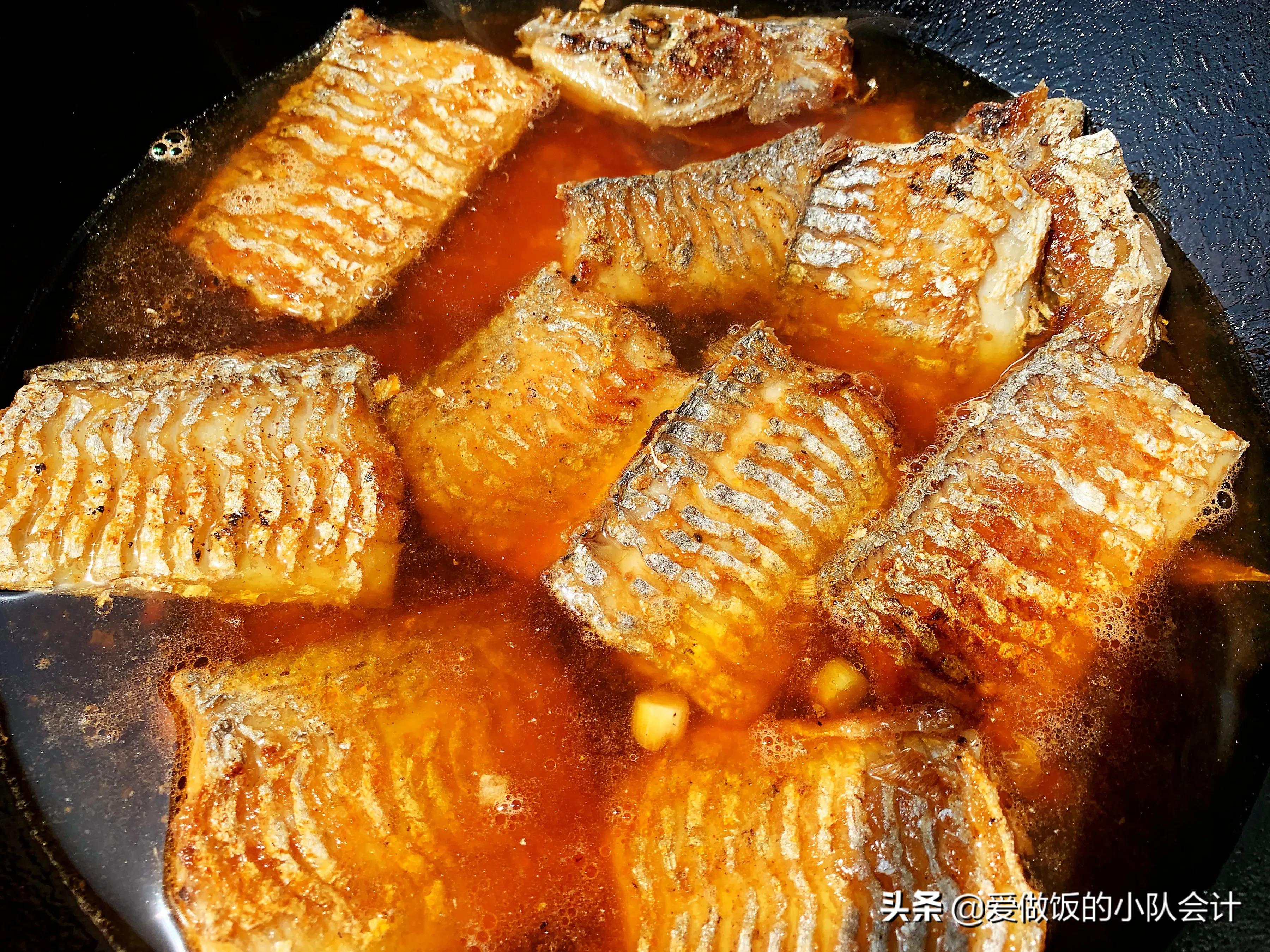 红烧带鱼的八种常见做法,红烧带鱼怎么做又酥又香