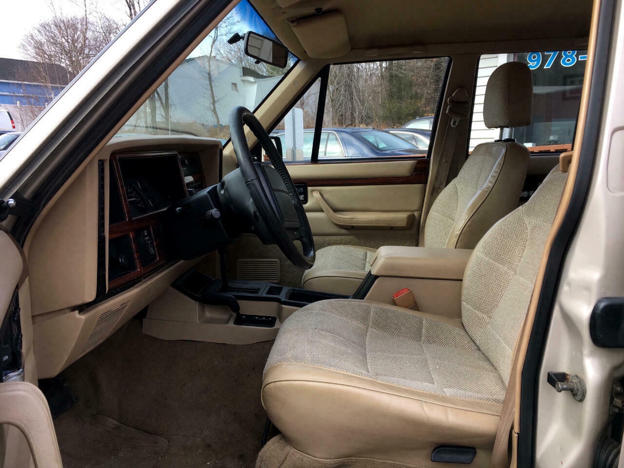 都说修不好的切诺基,那是你没开过原装的,国产后北汽把他给毁了