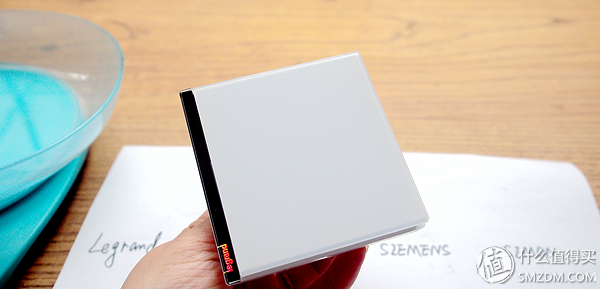 无边框开关插座,无边框开关插座拆解