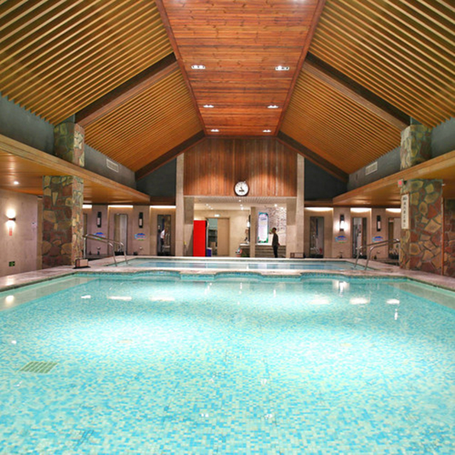 出去旅游可以住洗浴中心吗,外出游玩为何不选洗浴中心