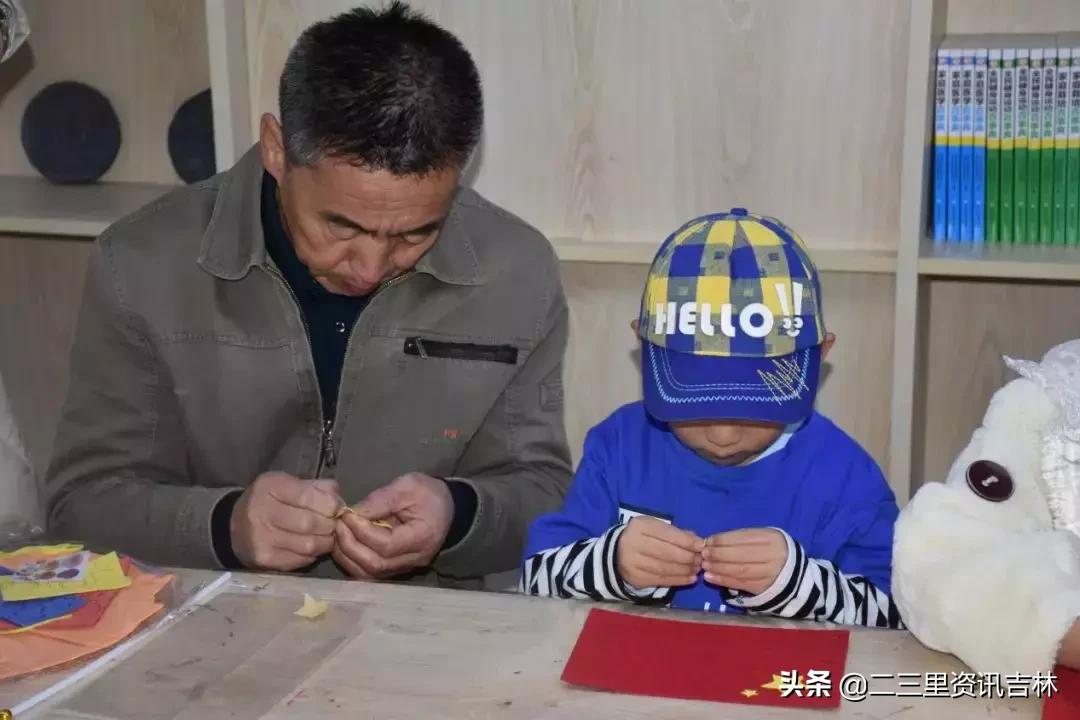 五星红旗我为你骄傲少儿舞蹈,幼儿唱五星红旗你是我的骄傲