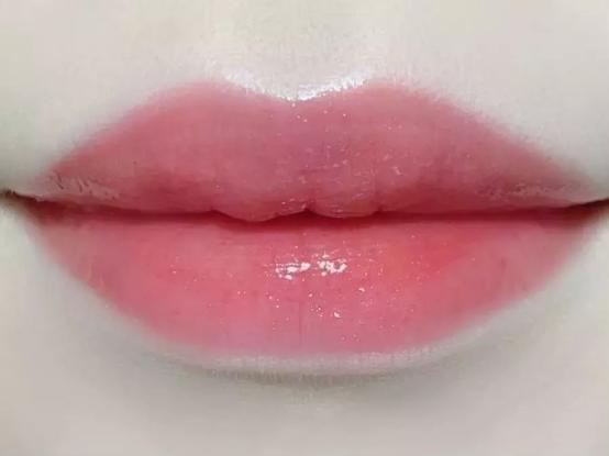 约会甜妆怎么画,甜美约会妆容画法步骤图