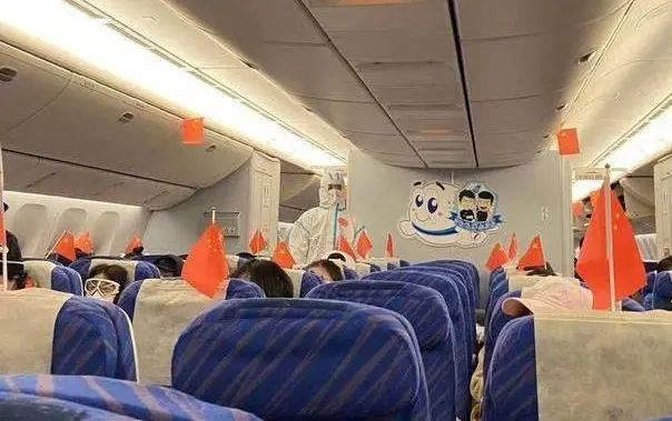 从英国到上海,从英国飞到上海会路过哪