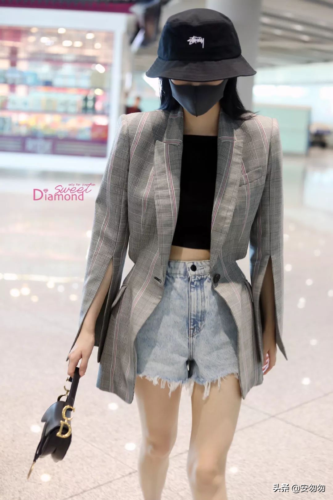 下半年第一周明星们都穿哪些转运装，一起看明星机场秀吧