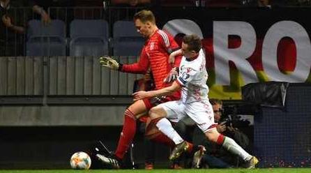 里贝里拜仁vs诺伊尔,诺伊尔三连扑球