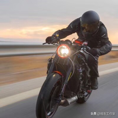 两轮承载灵魂的出处,两轮承载生命