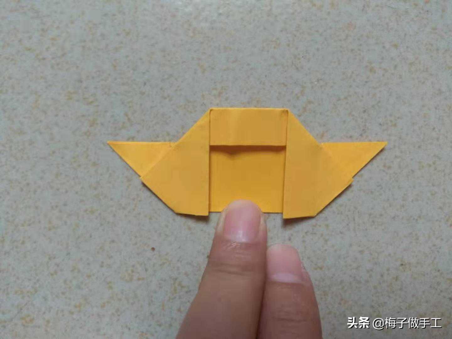 儿童手工折纸：沙发怎么折？桌子、椅子和沙发一套家具就是要整齐