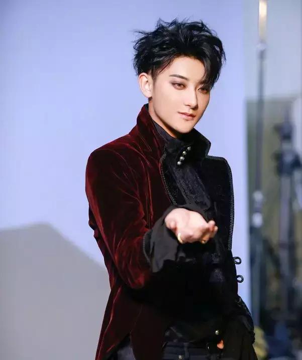 12星座男人最宠爱的香水,12星座们喜欢什么香水