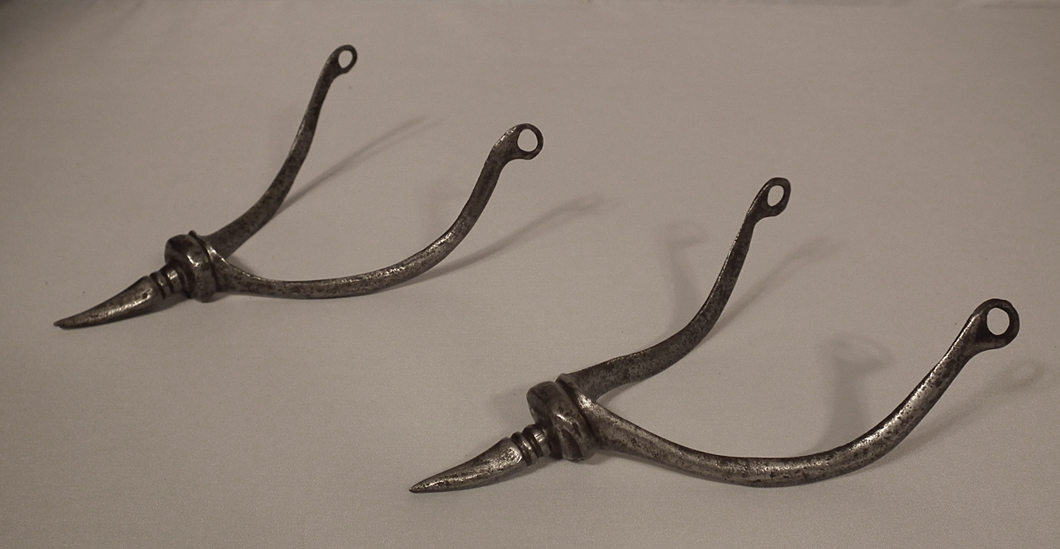 “马蹄要有7颗钉，马刺必须很有型”-对中世纪马具的最强解析丨上