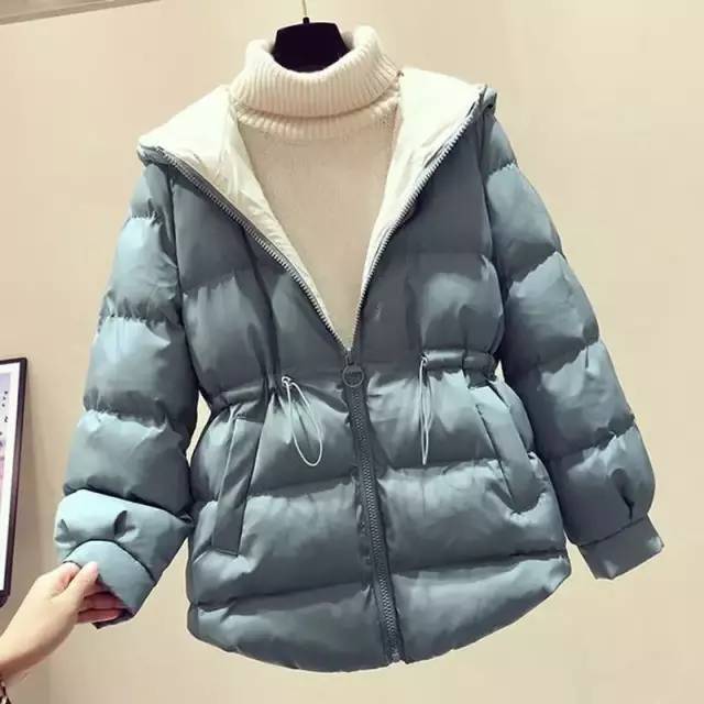 短款羽绒服配长款大t鲨鱼裤穿搭,中短羽绒棉服适合穿什么裤