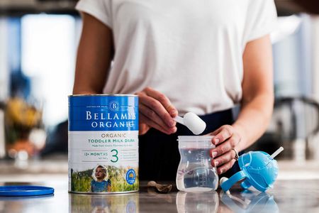 奶粉价格差距大有什么不同,进口奶粉的价格为什么不一样