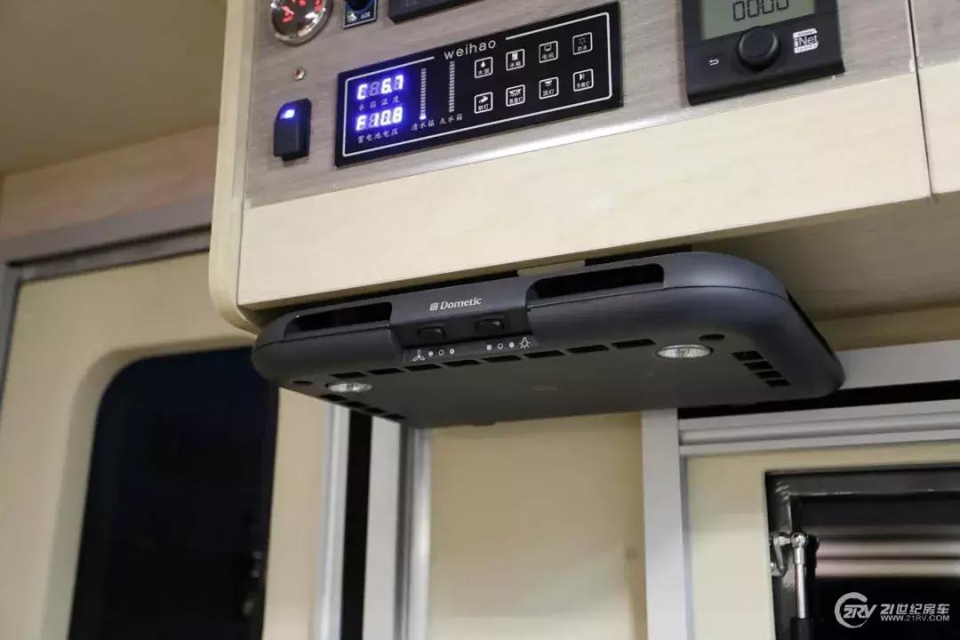 四驱带差速锁越野原厂房车,低顶四驱越野房车介绍