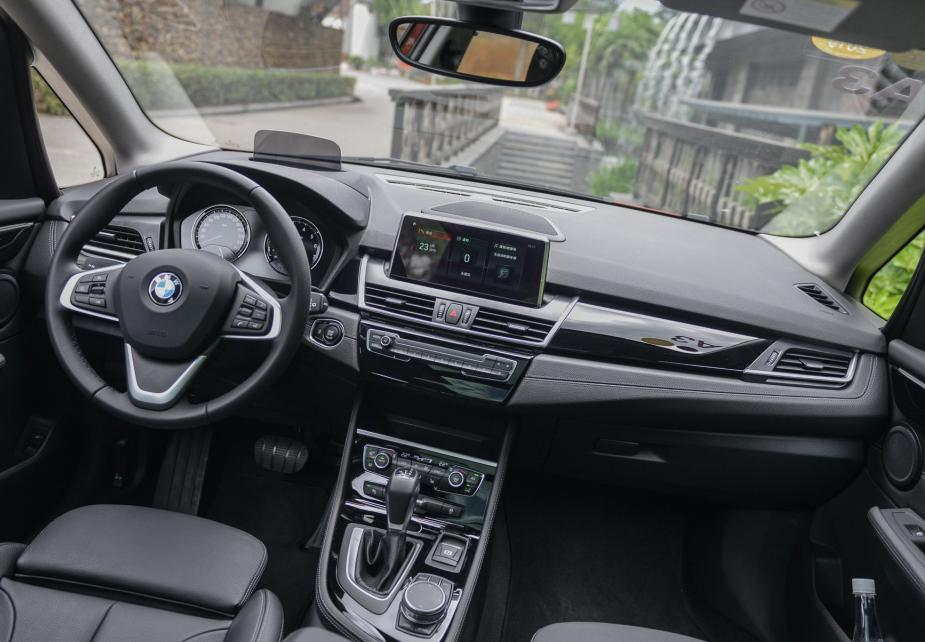 销量最差的宝马，9月月销21台，卖不过奔腾B50，网友：趁早退市