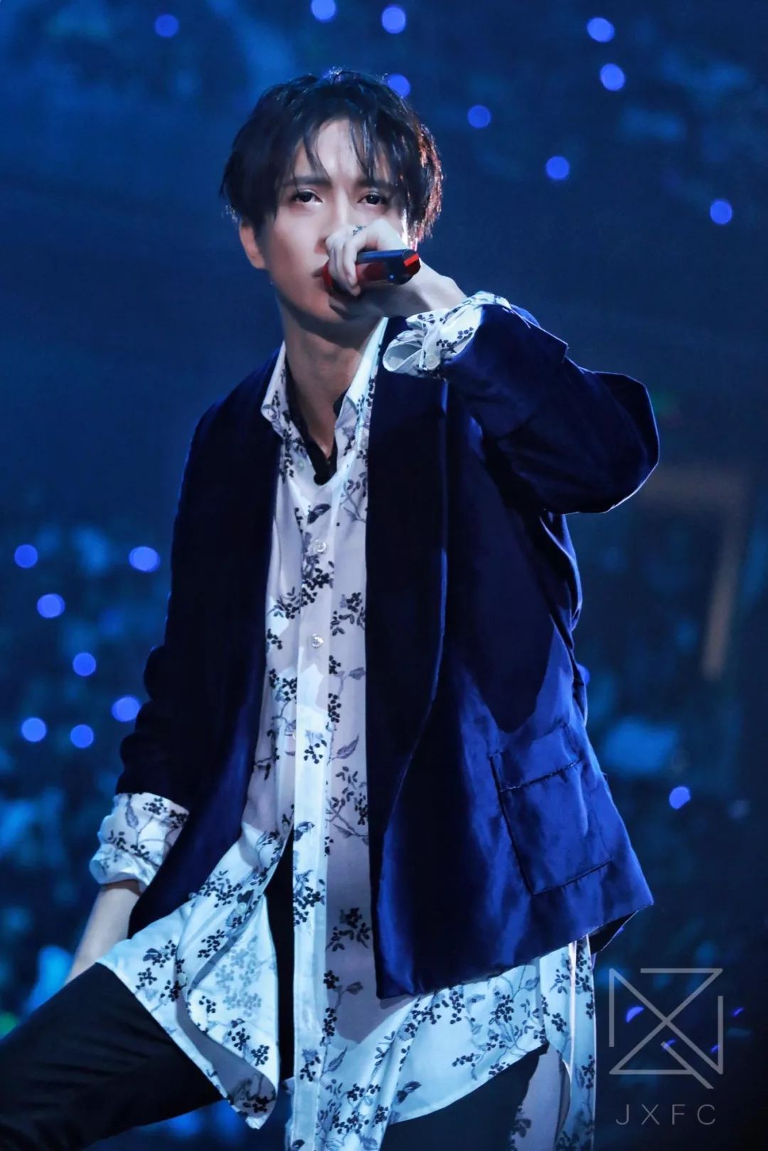 薛之谦应对舞台事故,薛之谦演出事故