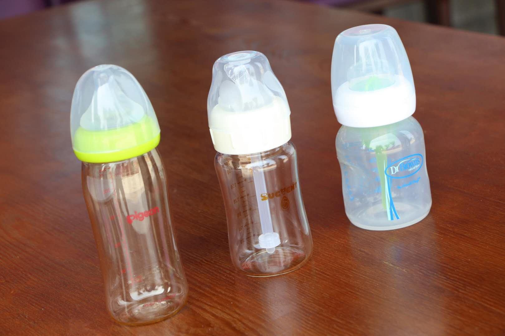 让宝宝爱上奶瓶方法,最好的宝宝容易吃奶的奶瓶