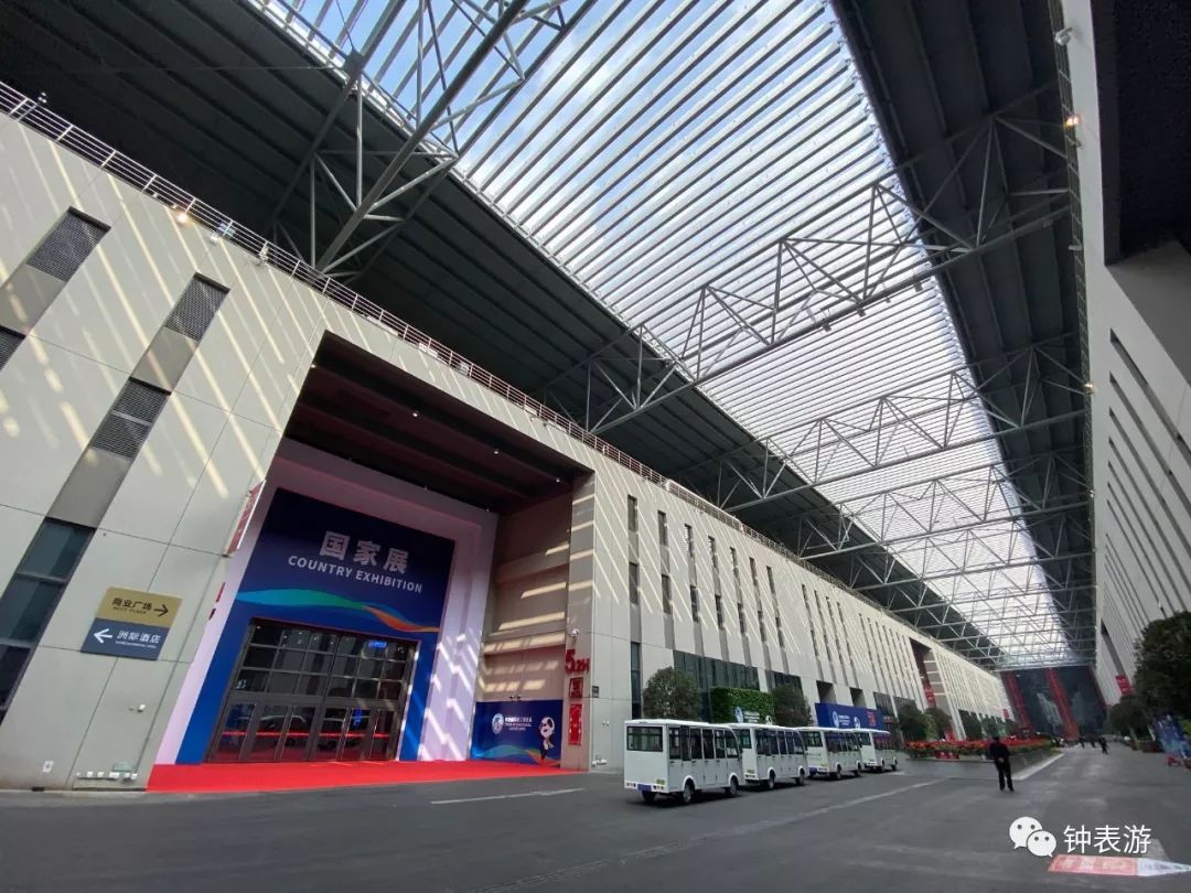 2019天梭进博会限量纪念款,天梭表2015巴塞尔表展全新腕表