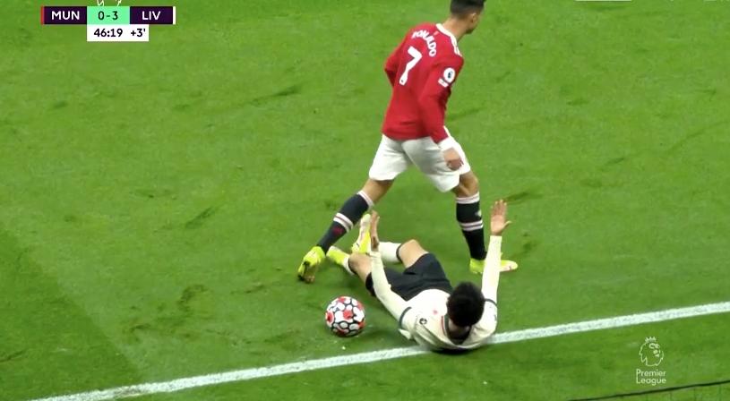 诡异的笑容,诡异的微笑后续知乎