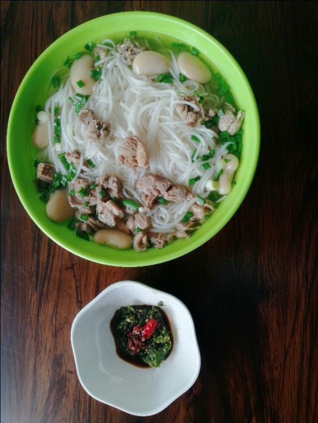 正宗乐山名小吃麻辣鸡腿,乐山名小吃鸡爪