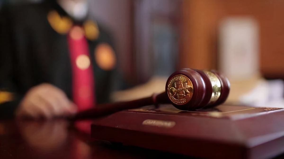 对于收购别人淘汰业务来发展的联想，大家对其要求可能太高了