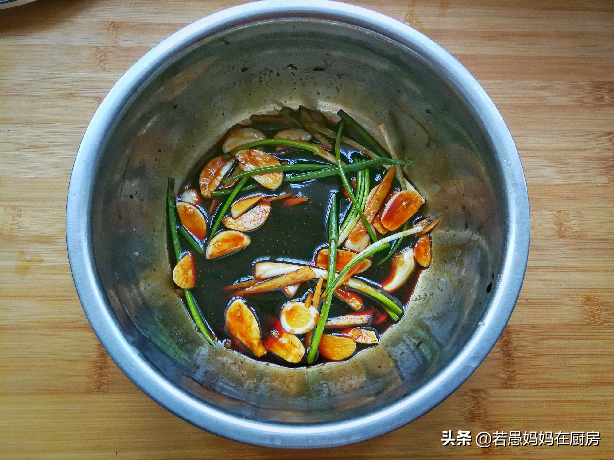 家庭版脆皮烤鸡烤箱做法,家庭烤箱做烤鸡教程