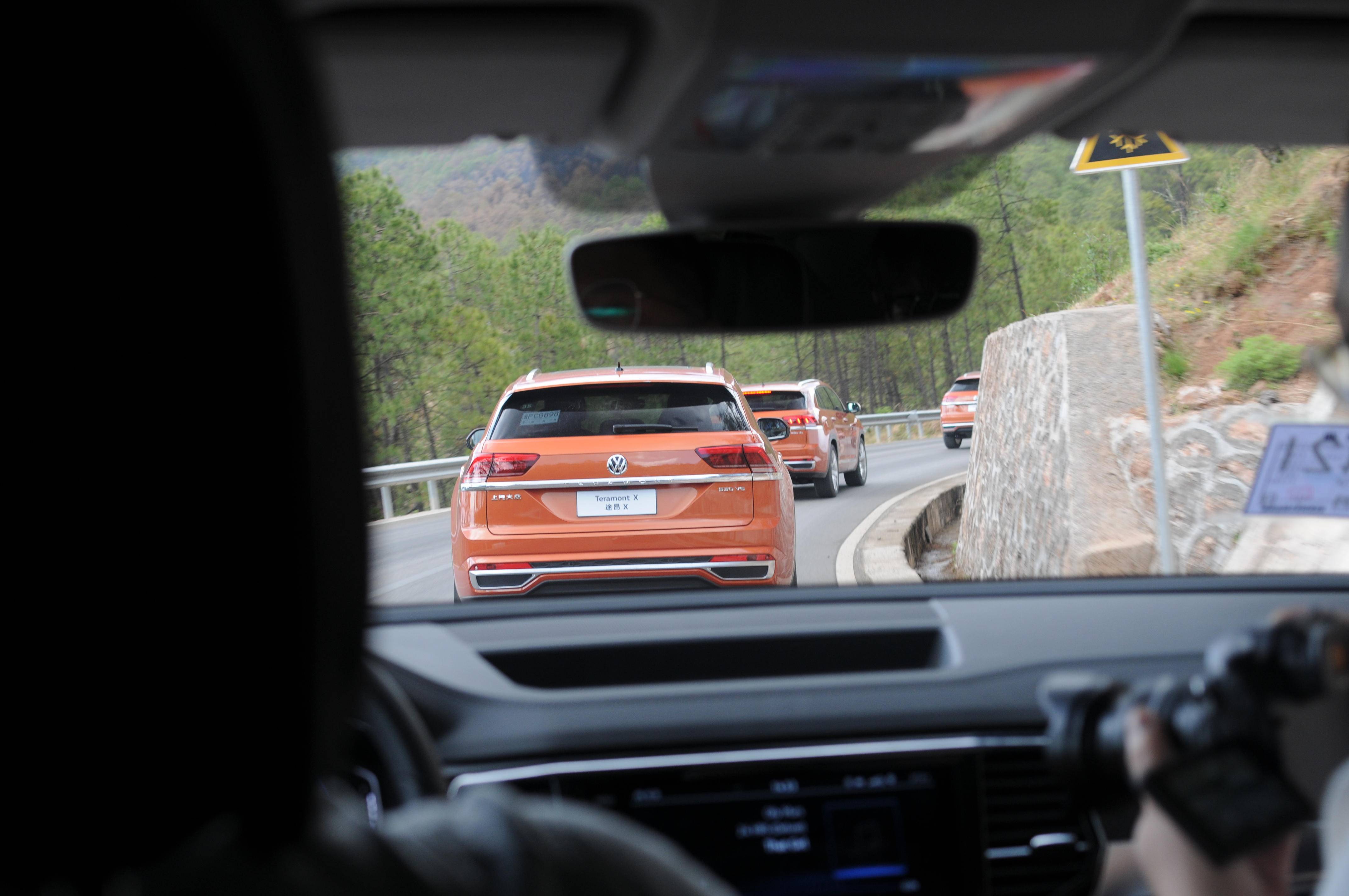 大众途昂x最新款试驾,这才是轿跑suv